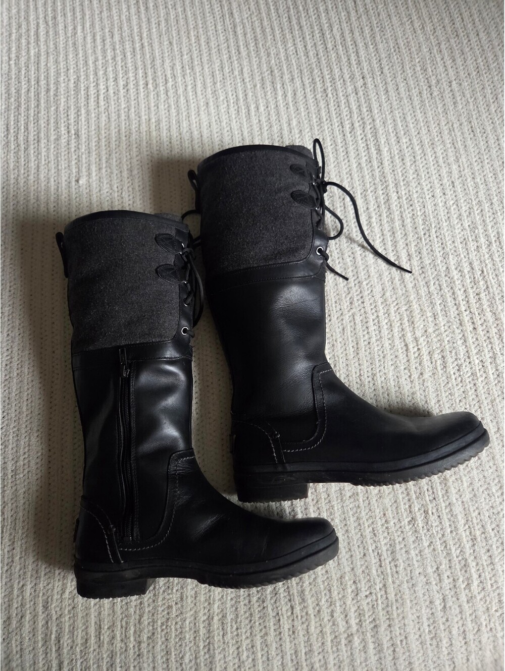 UGG Waterproof Tall Winter Boots US 9 – Black & Grey – Lace-Up